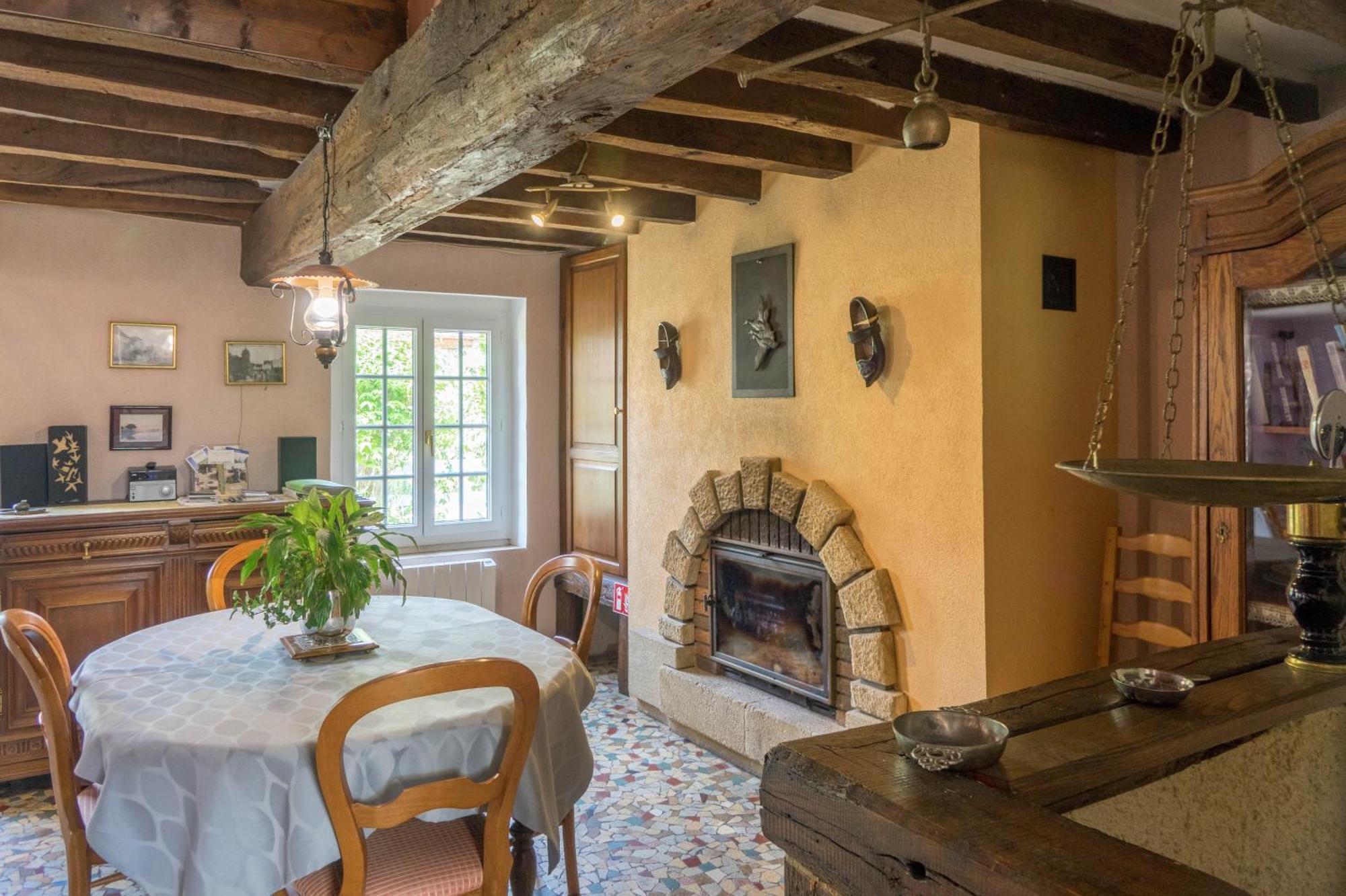 Chantilly ,Petit Dejeuner Et Table D'Hotes Possible Noyers  Ngoại thất bức ảnh