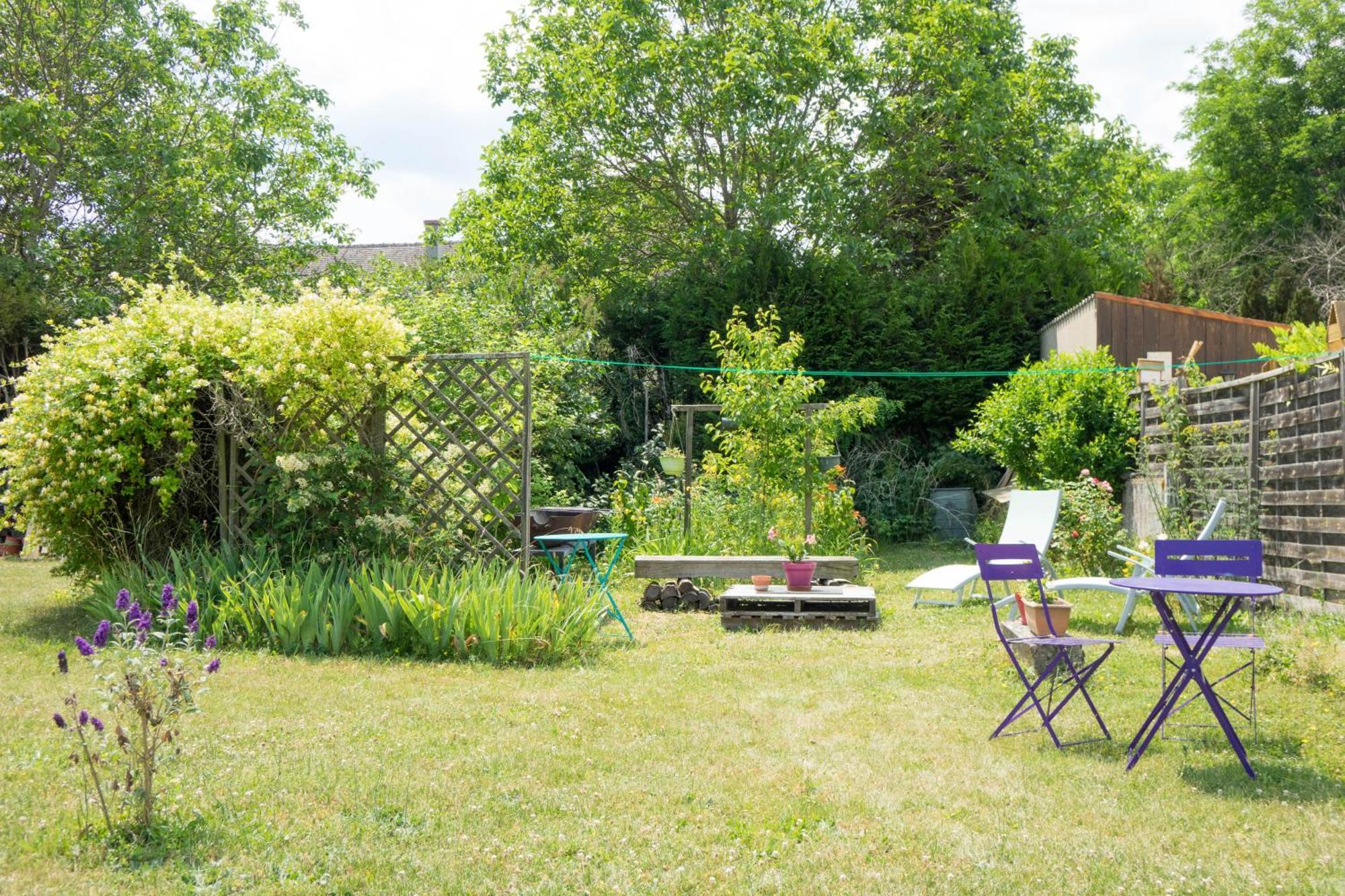 Chantilly ,Petit Dejeuner Et Table D'Hotes Possible Noyers  Ngoại thất bức ảnh